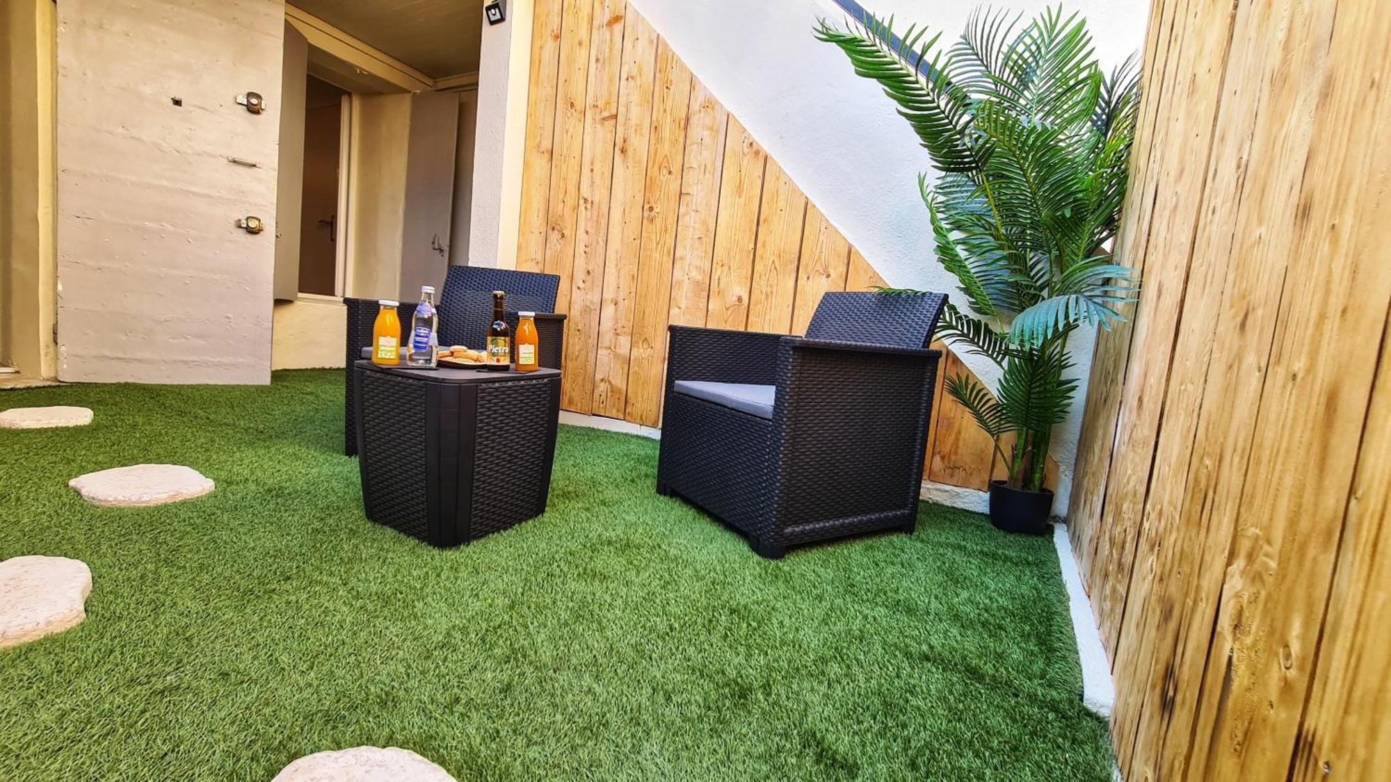 T2 Chambre Miroir Jardin Et Parking Prive مارسيليا المظهر الخارجي الصورة